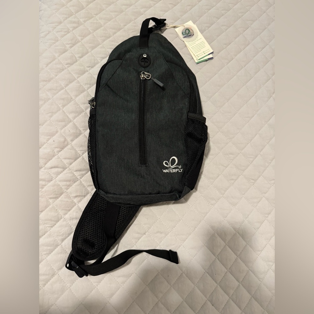 NWT Waterfly cross-body sling